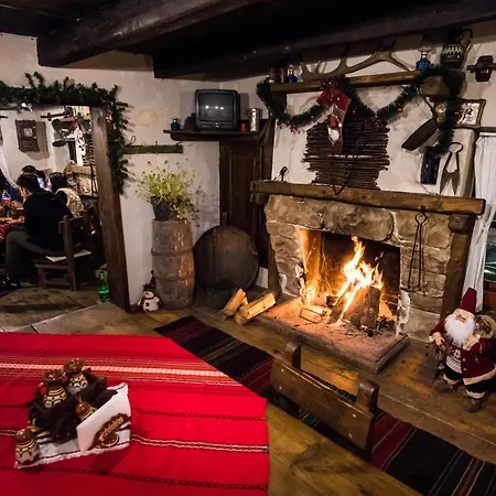 בית הארחה Banskovilla Zlateva House